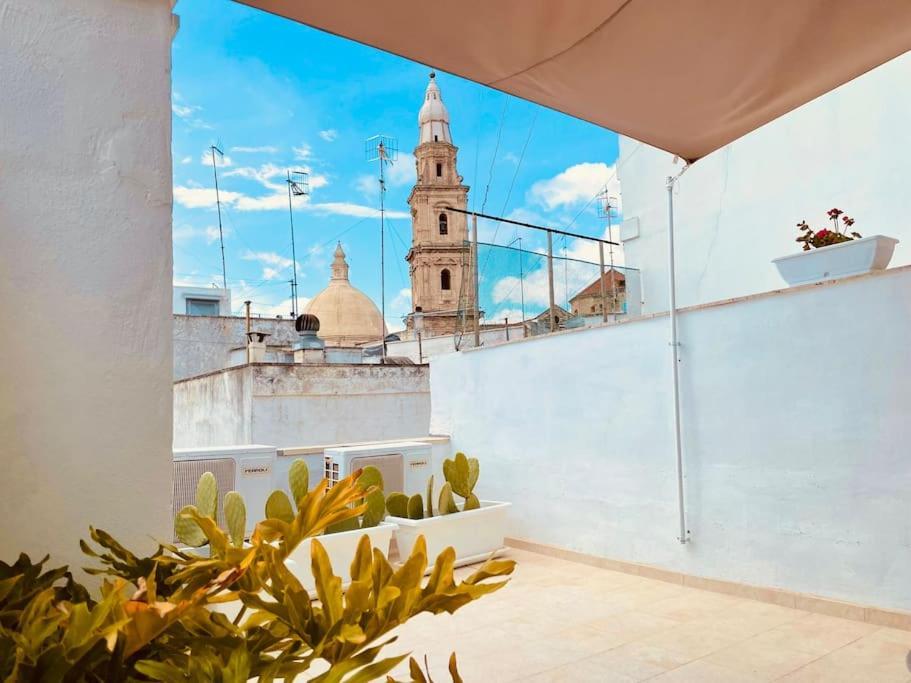Torre Dalu' - A Due Passi Dalla Spiaggia Di Porta Vecchia, Con Terrazzo Privato E Netflix Monopoli Zewnętrze zdjęcie